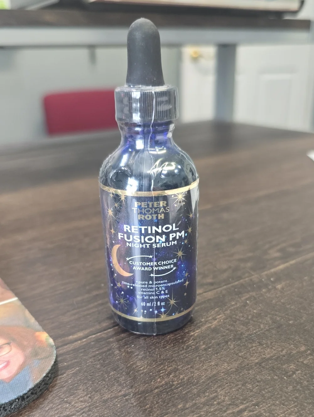 Peter Thomas Roth Retinol Fusion PM Night Serum - Blue & Gold